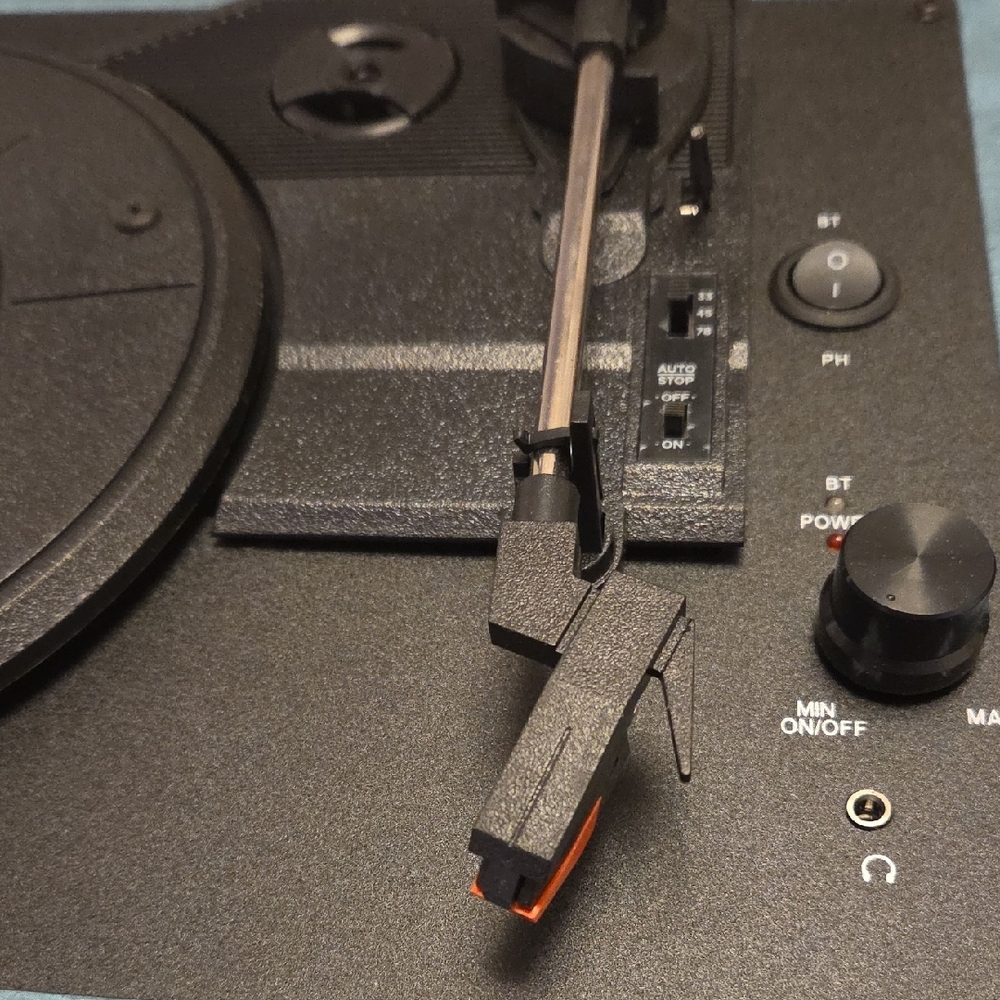 Black Portable Turntable - Picture 4 of 9